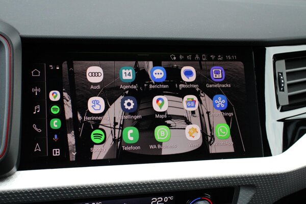Apple Carplay/Android Auto