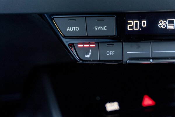 voorstoelen verwarmd voorstoelen verwarmd