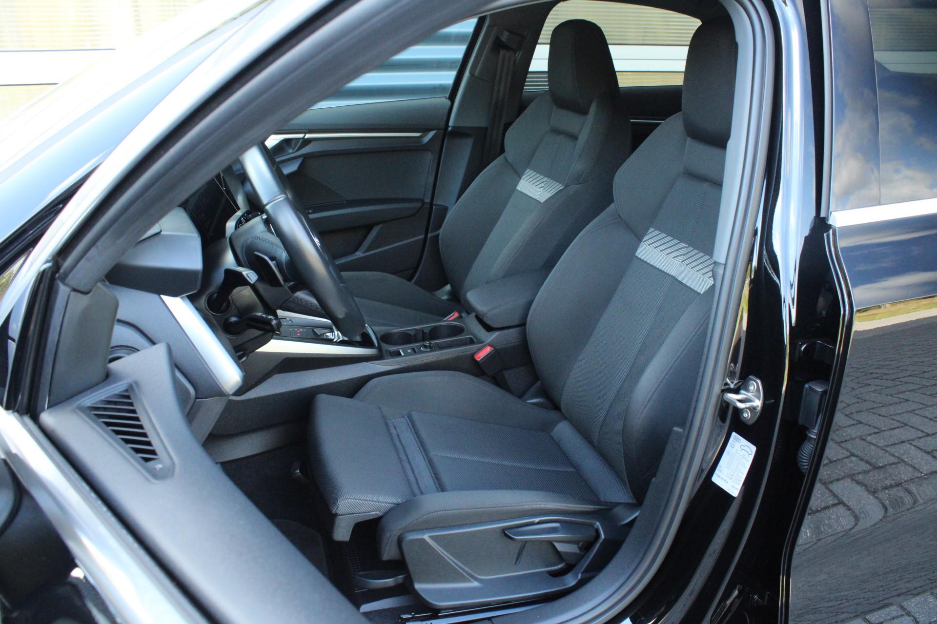 Audi A3 Limousine 30 TFSI 110pk S-tronic Advanced Edition - Afbeelding 4