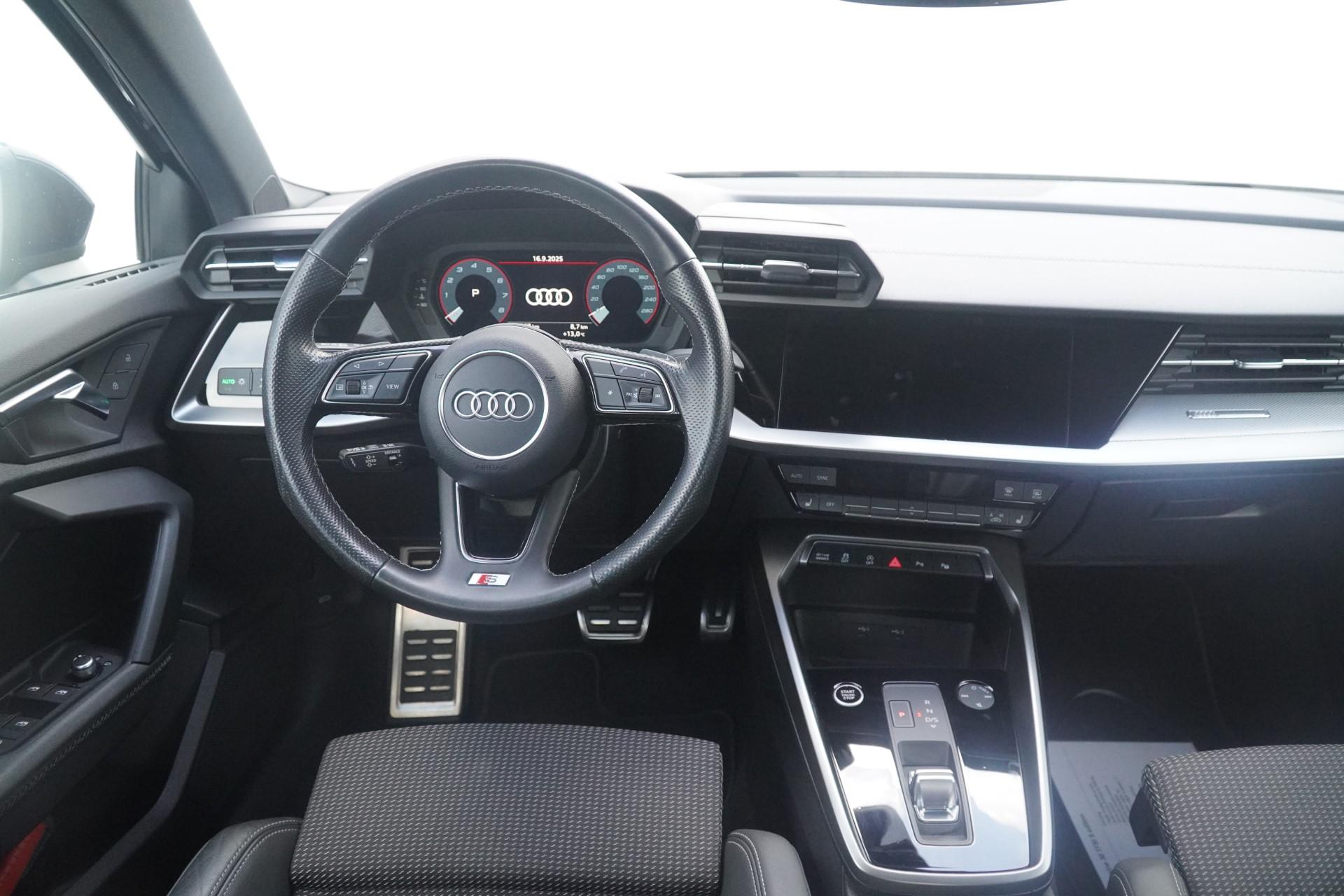 Audi A3 Limousine 30 TFSI 110pk S-tronic S Edition - Afbeelding 4