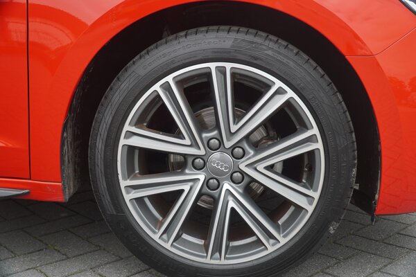 lichtmetalen velgen multi-spaaks 17"