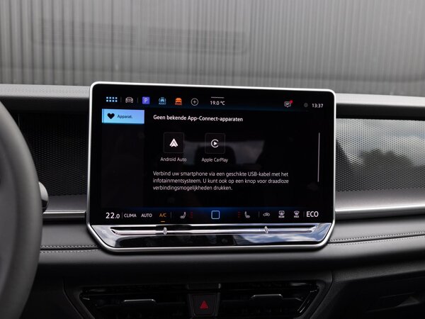 Apple Carplay/Android Auto