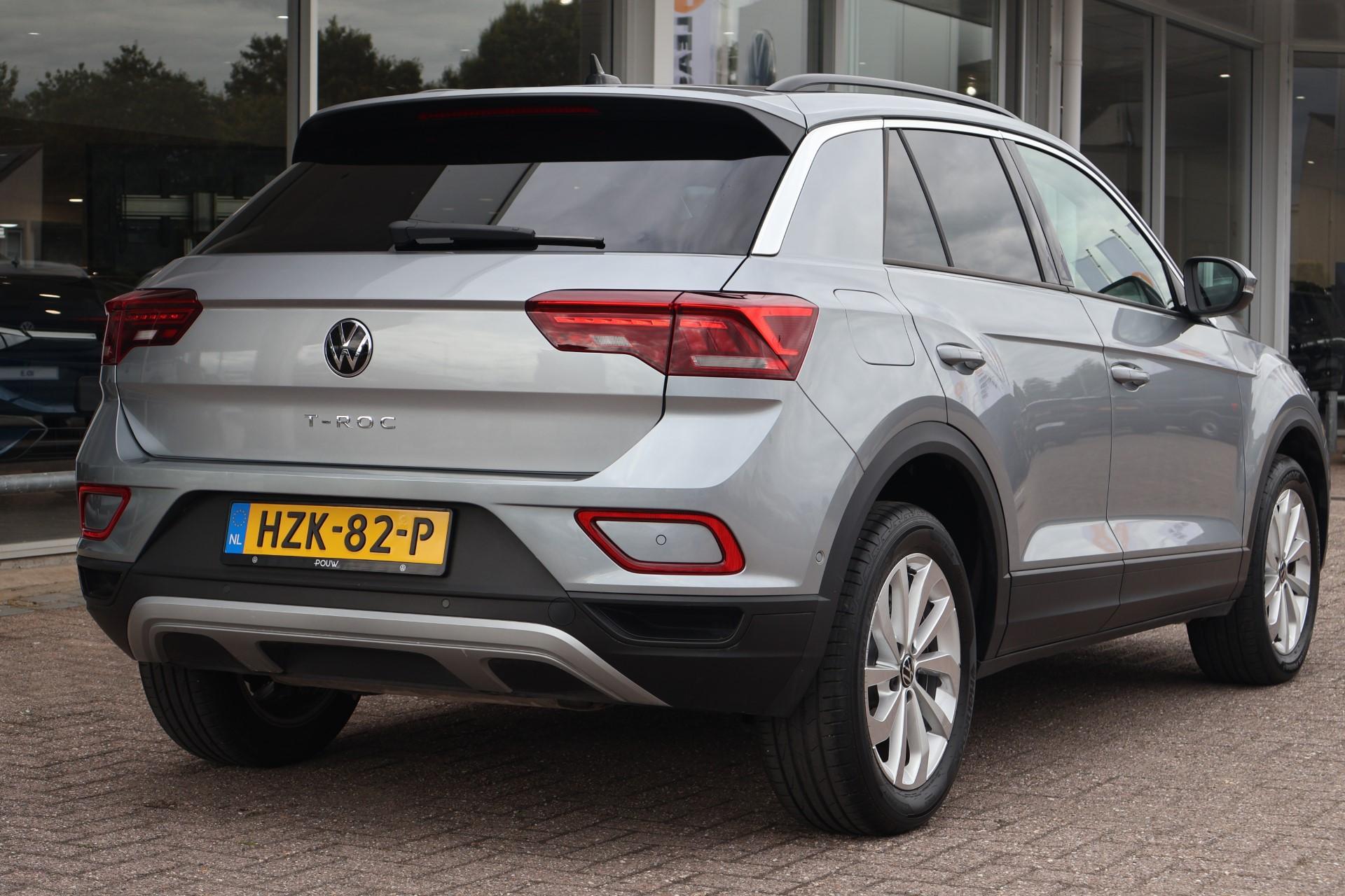 Volkswagen T-Roc 1.5 TSI 150pk DSG Life - Afbeelding 3