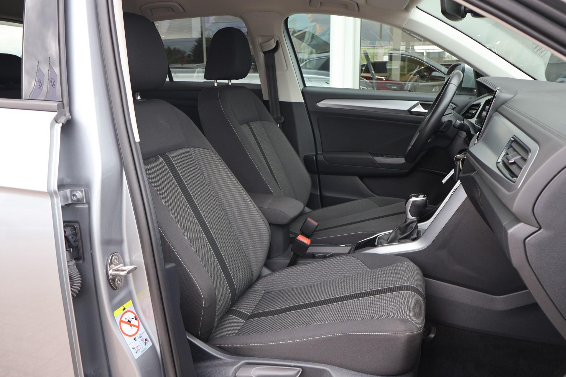 Volkswagen T-Roc 1.5 TSI 150pk DSG Life - Afbeelding 5