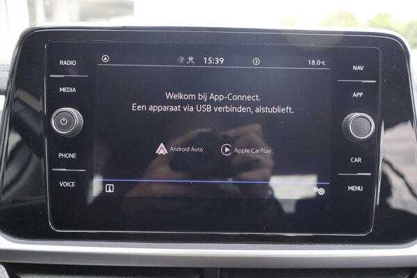 Apple Carplay/Android Auto
