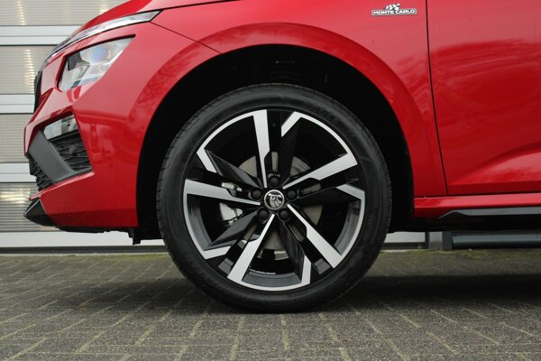 lichtmetalen velgen 18"