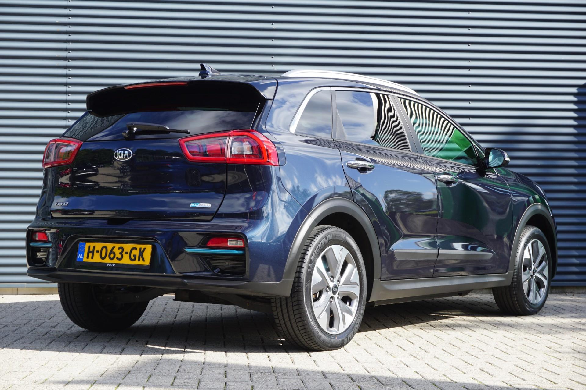 Kia e-Niro 204pk ExecutiveLine 64 kWh - Afbeelding 2