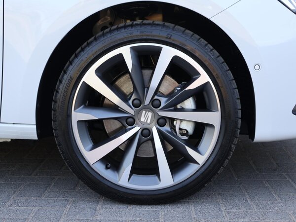 lichtmetalen velgen 6-spaaks 18"