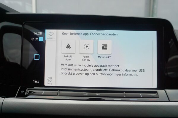 Apple Carplay/Android Auto