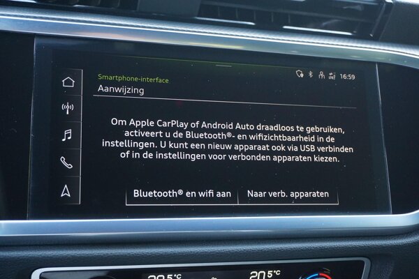 Apple Carplay/Android Auto
