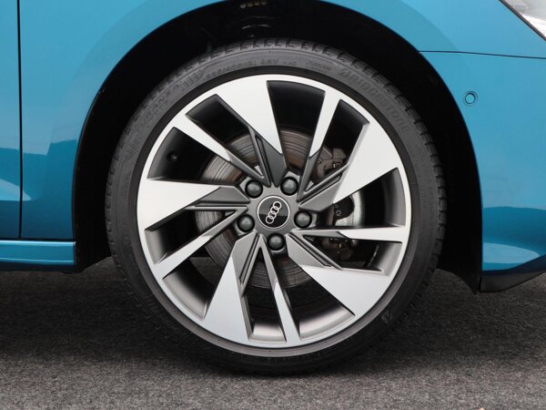 lichtmetalen velgen 5-spaaks 18" lichtmetalen velgen 5-spaaks 18"