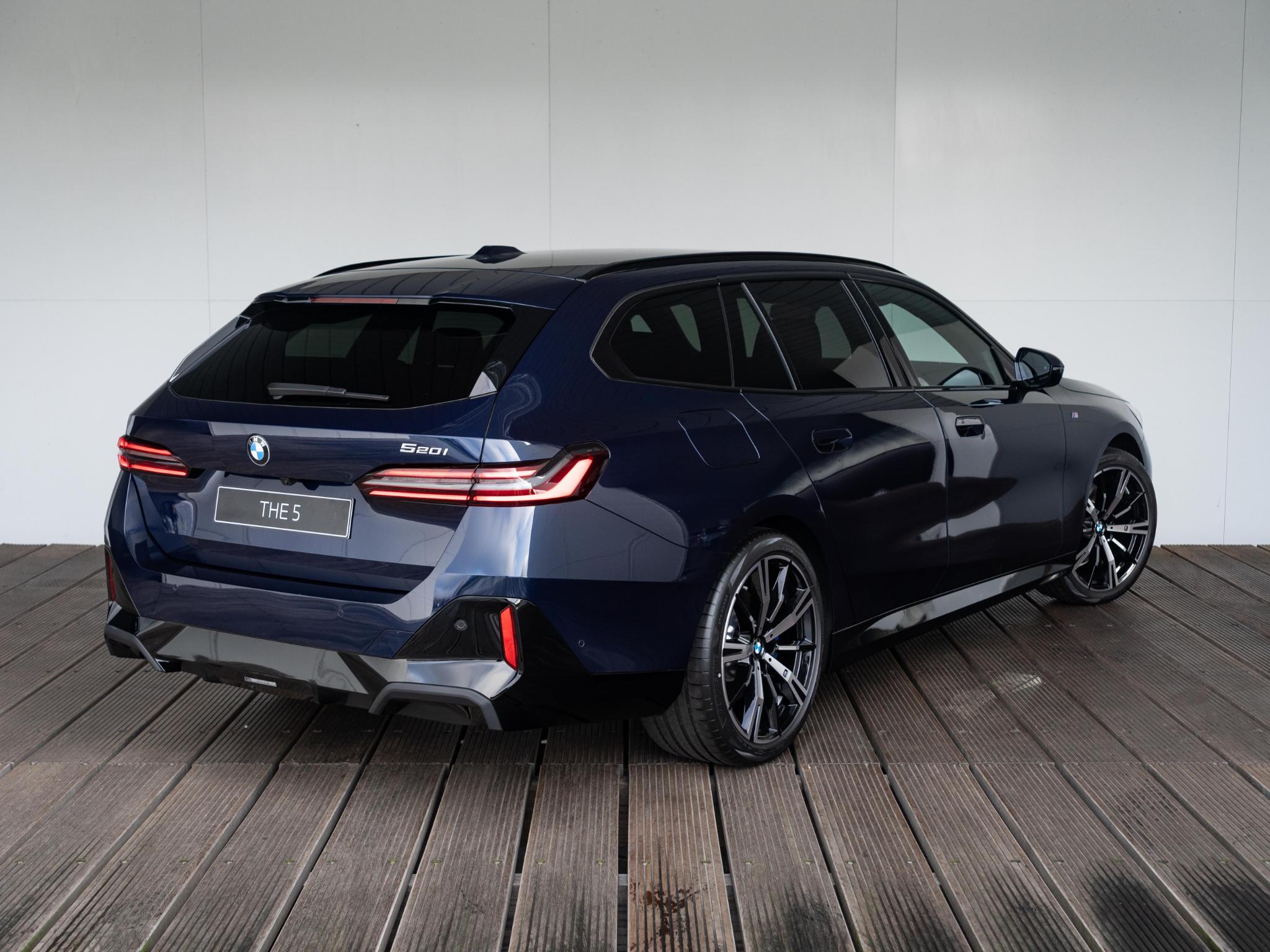 BMW 5 Serie Touring 520i - Afbeelding 2