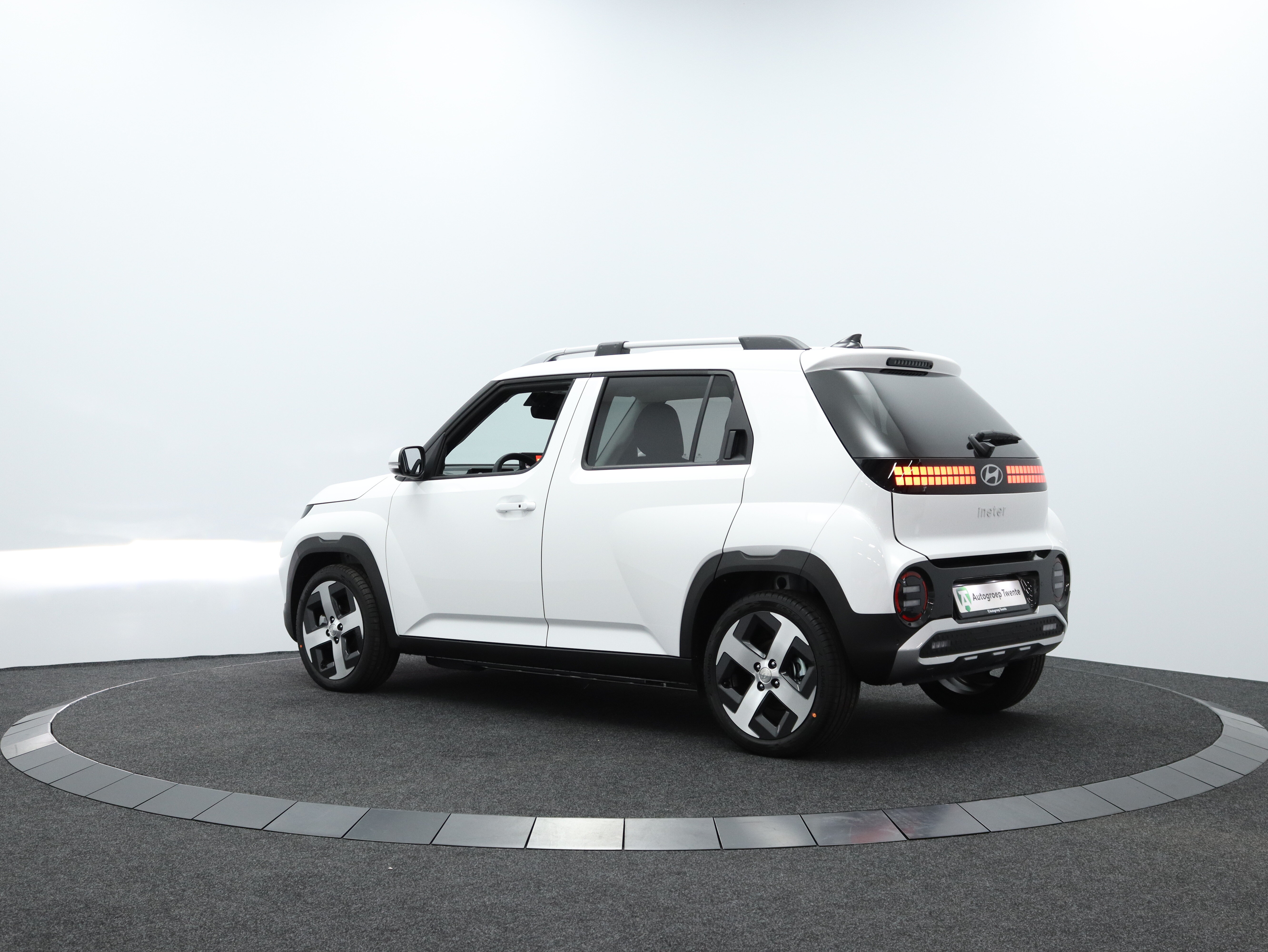 Hyundai Inster Electric 49 kWh Evolve Automaat - Afbeelding 4