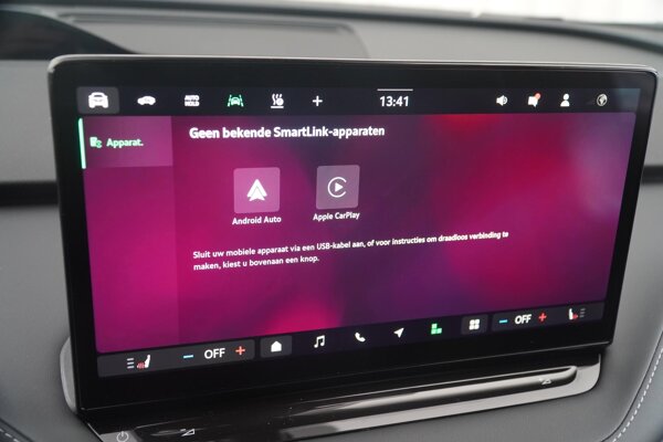 Apple Carplay/Android Auto