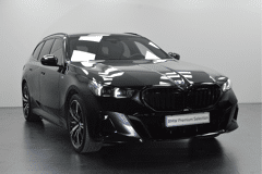 BMW 5 Serie Touring 550e xDrive M Sport Automaat - Afbeelding 2