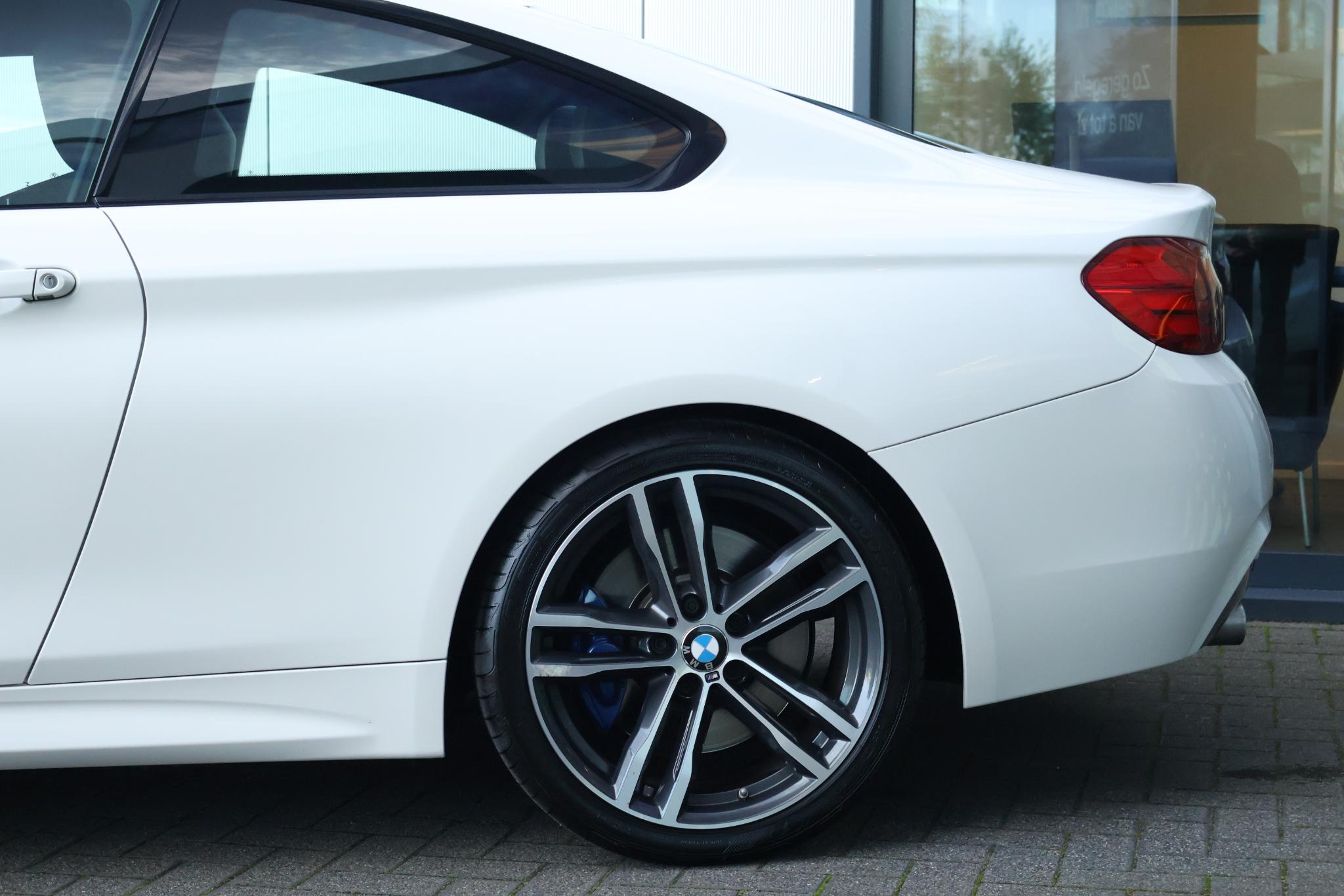 BMW 4 Serie Coupé 420i M Sport - Afbeelding 5