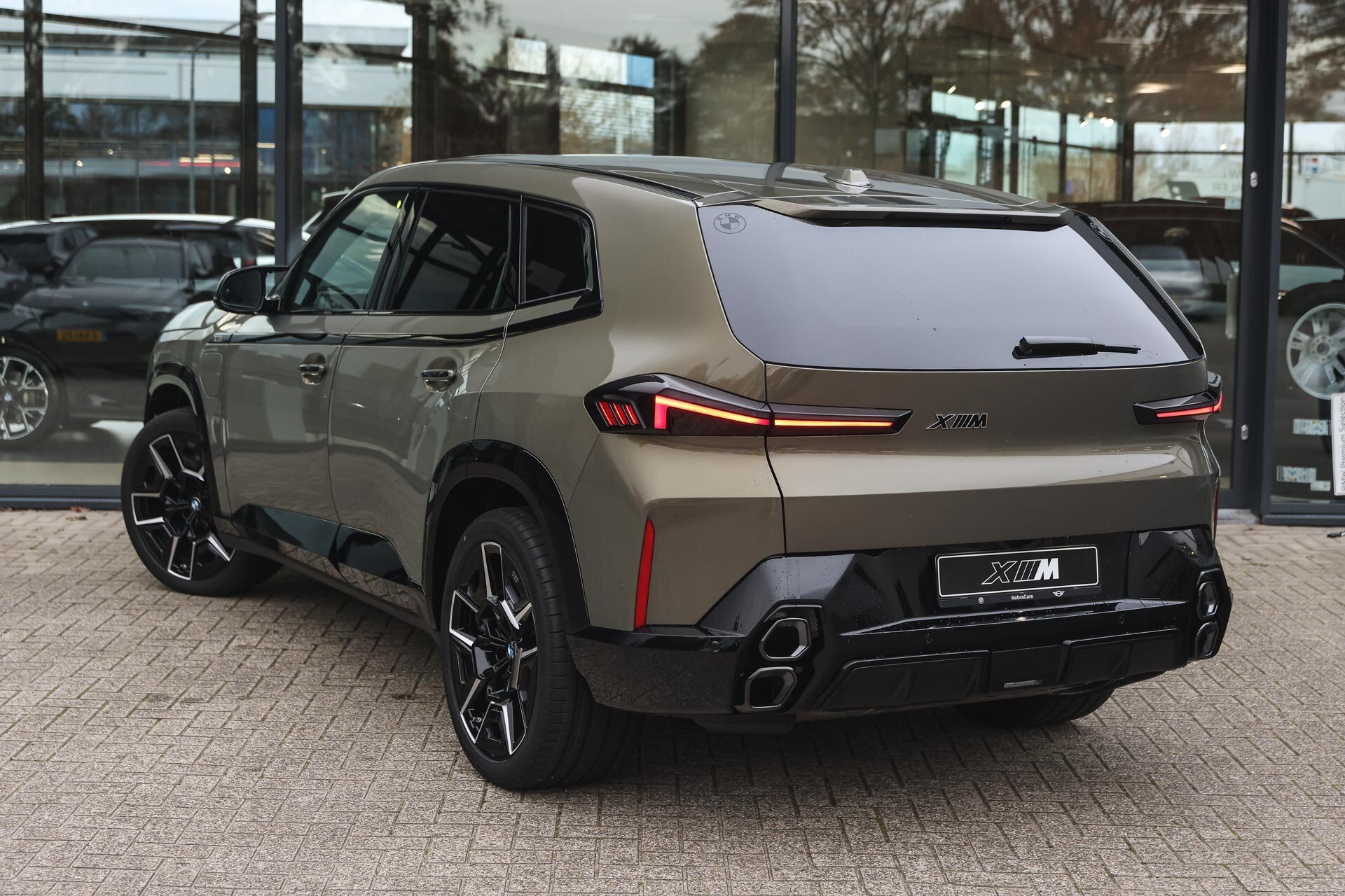 BMW XM PHEV 50e High Executive Automaat - Afbeelding 2