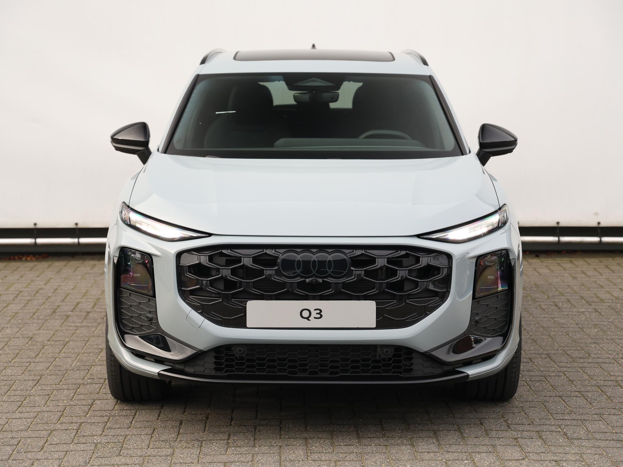Audi Q3 S edition e-hybrid 272 PK Hatchback - Afbeelding 4