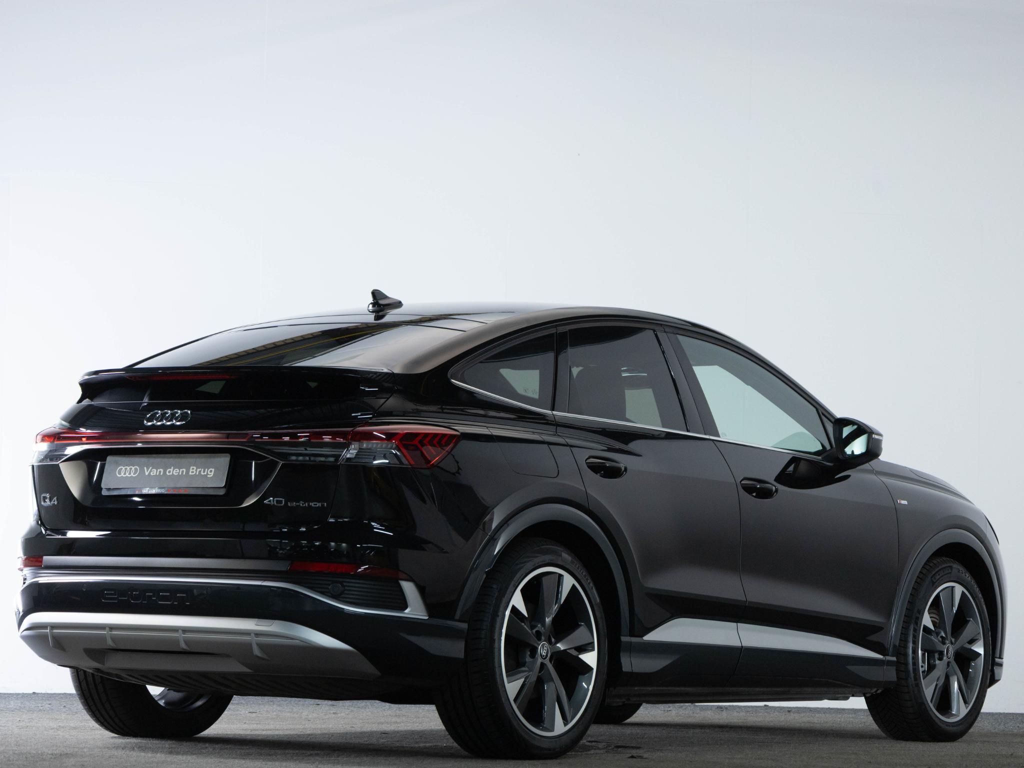 Audi Q4 e-tron S-Line 40 204 PK 82 kWh - Afbeelding 2