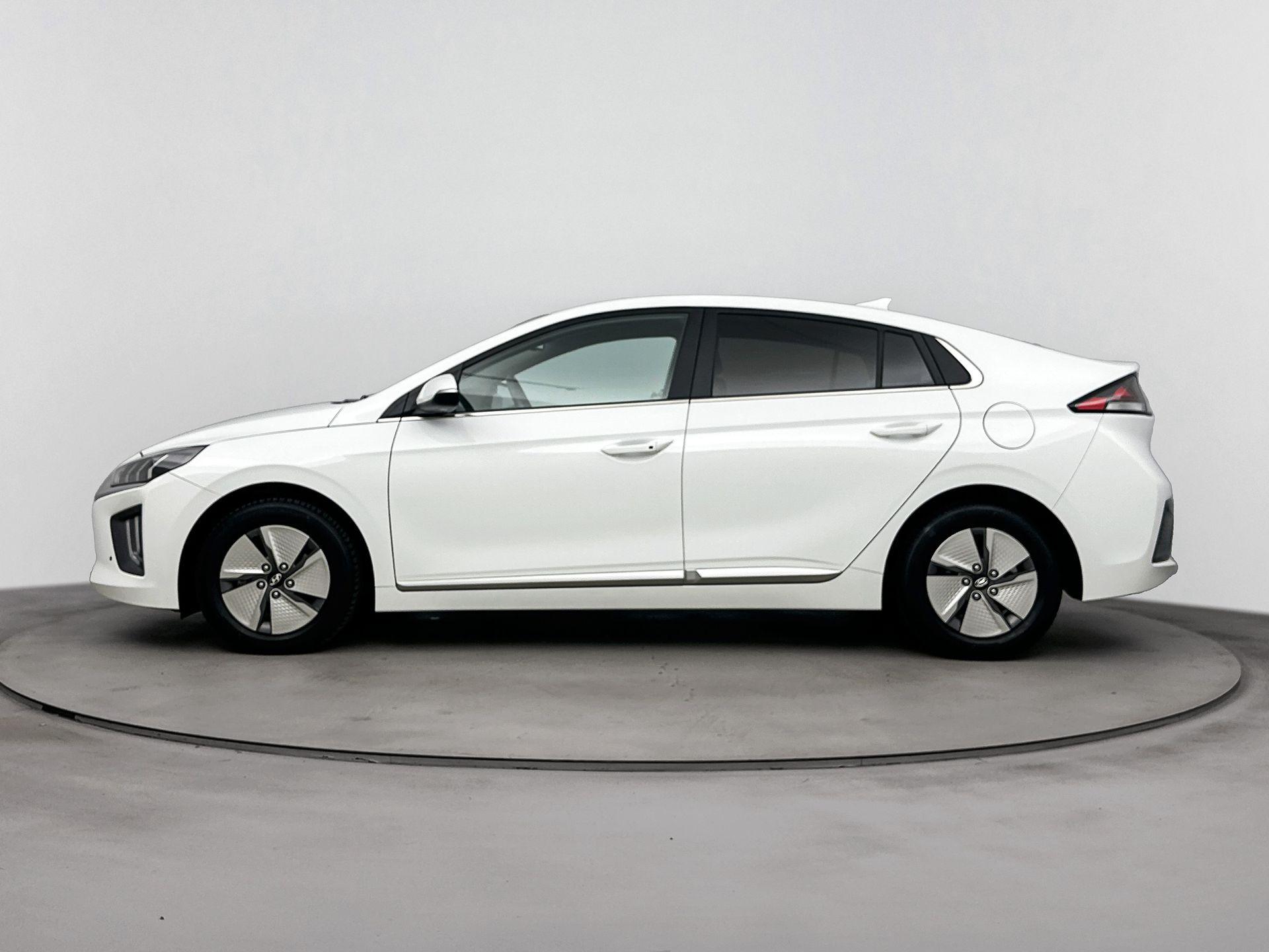 Hyundai IONIQ 1.6 GDi COMFORT - Afbeelding 4