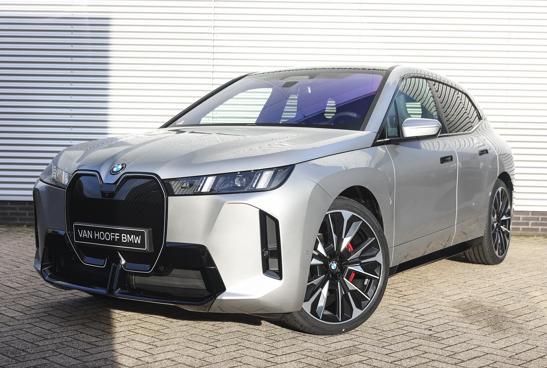 BMW iX xDrive60 M Sport