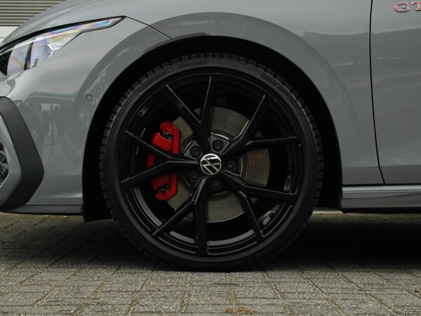 lichtmetalen velgen 19 inch "Estoril" black