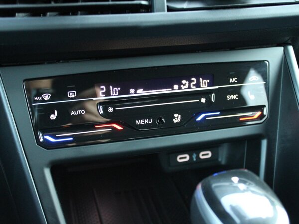 voorstoelen verwarmd