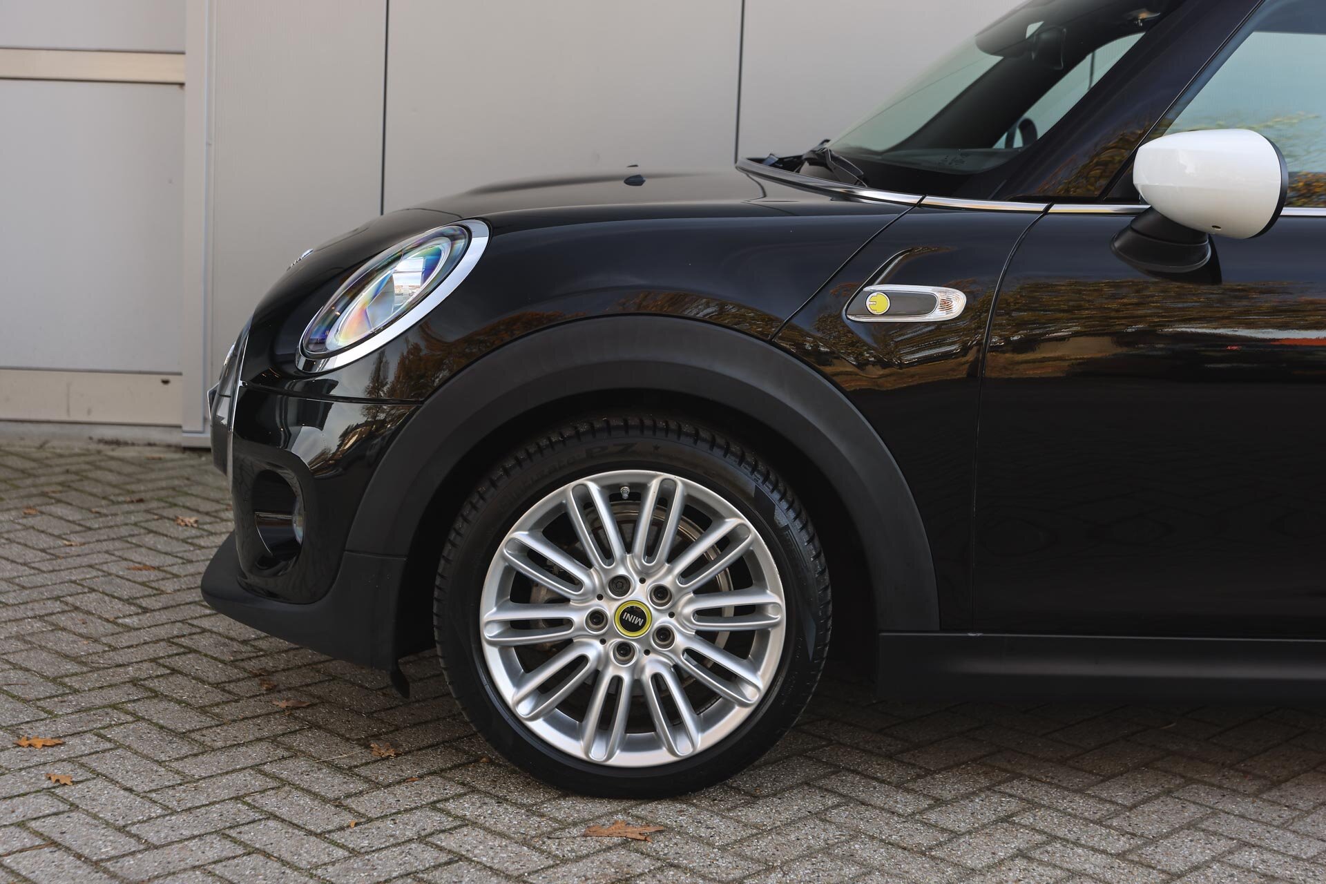 MINI Electric Essential - Afbeelding 4