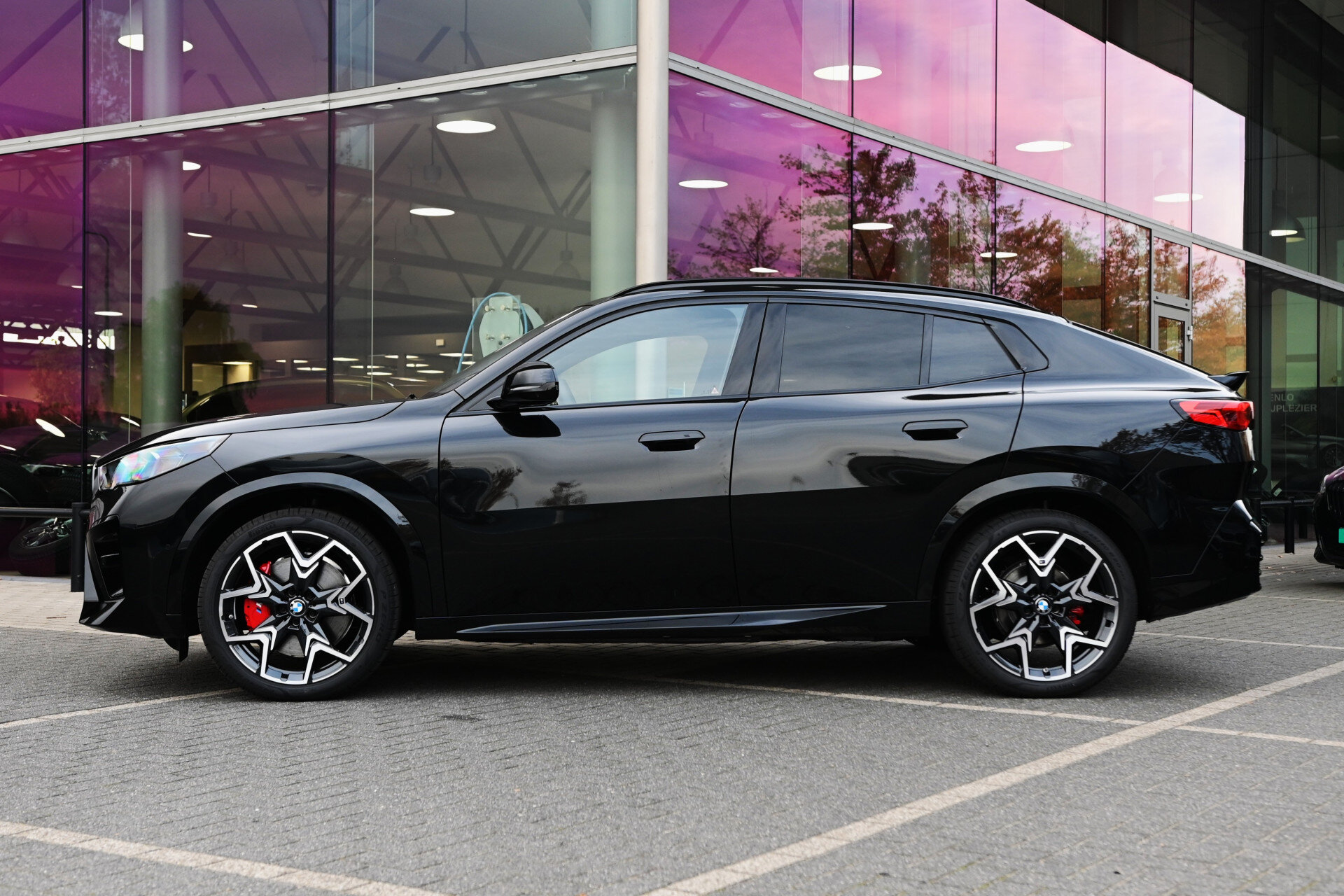 BMW iX2 eDrive20 M Sport - Afbeelding 5