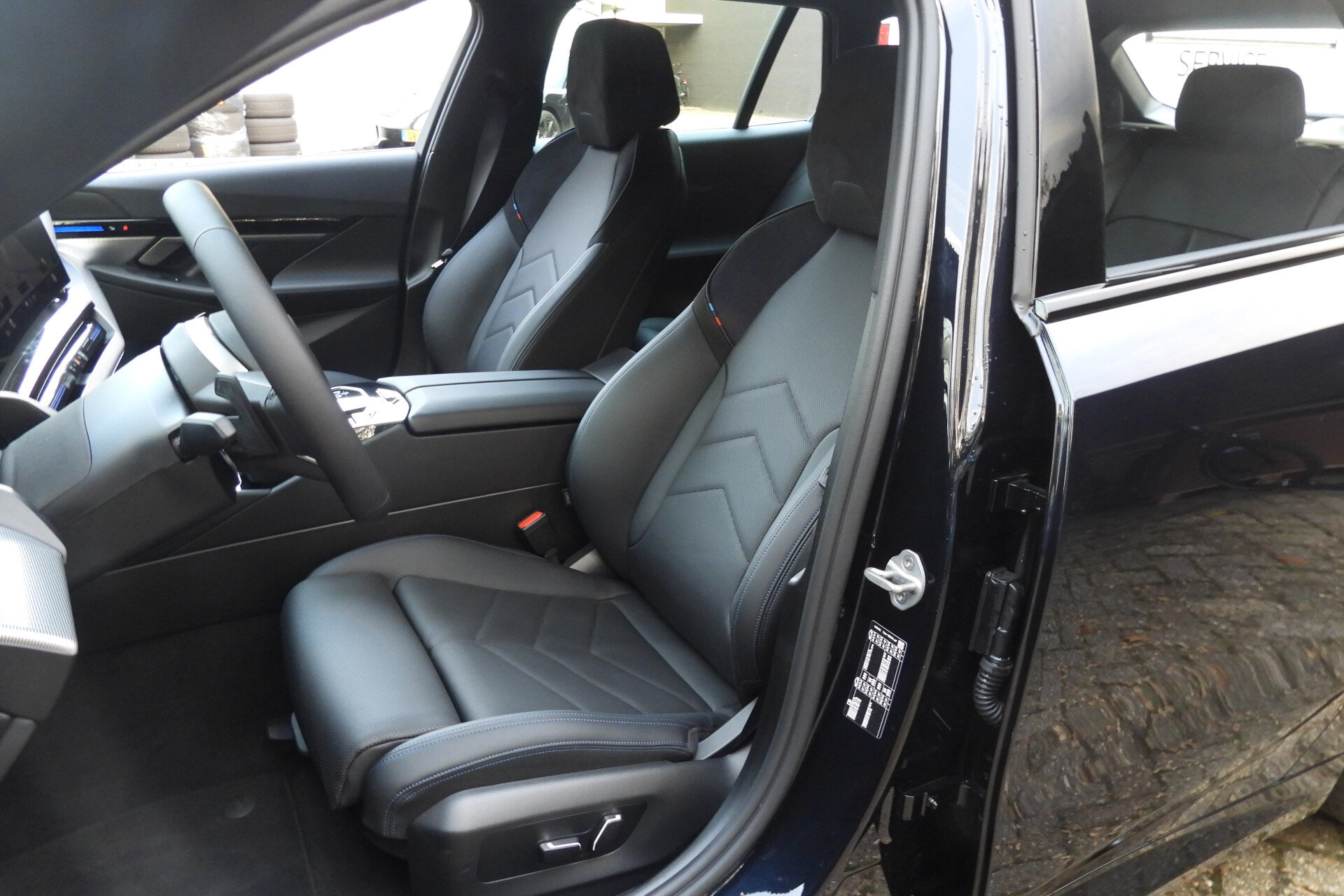 BMW 5 Serie Touring 520i M Sport Automaat - Afbeelding 3