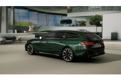 BMW 5 Serie Touring 550e xDrive M Sport Automaat - Afbeelding 2