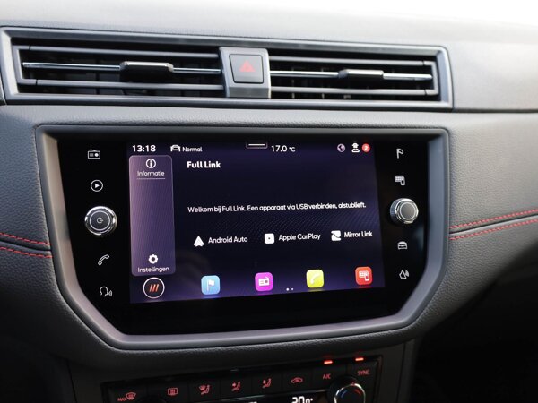 Apple Carplay/Android Auto