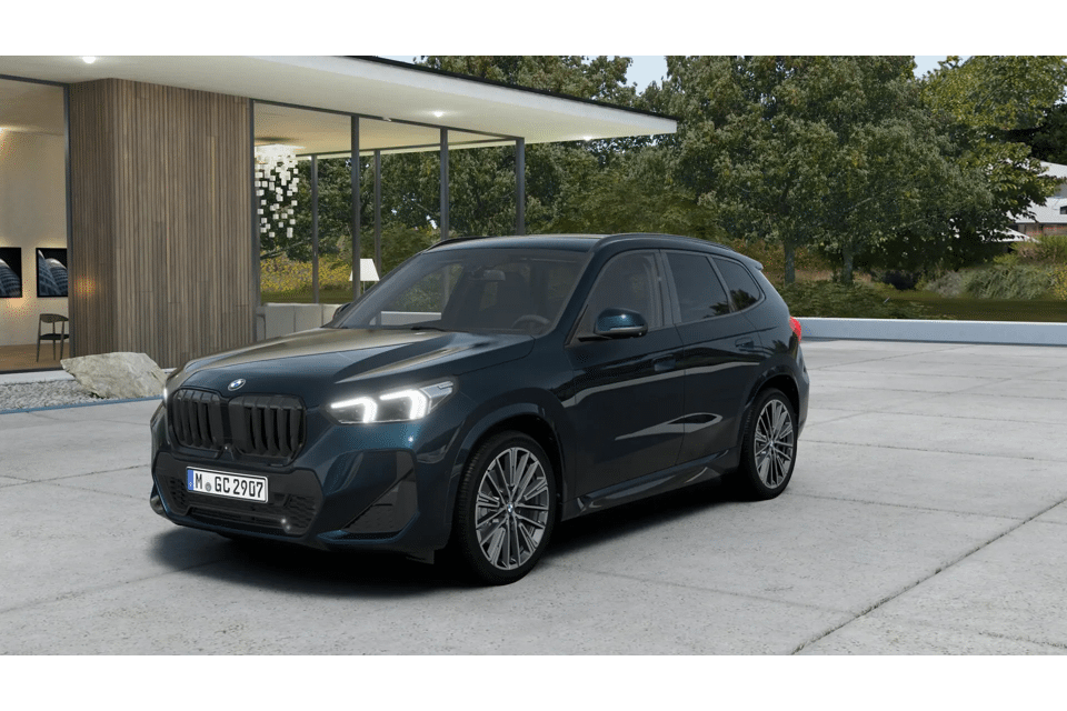 BMW X1 xDrive25e High Executive M Sport Automaat - Afbeelding 1