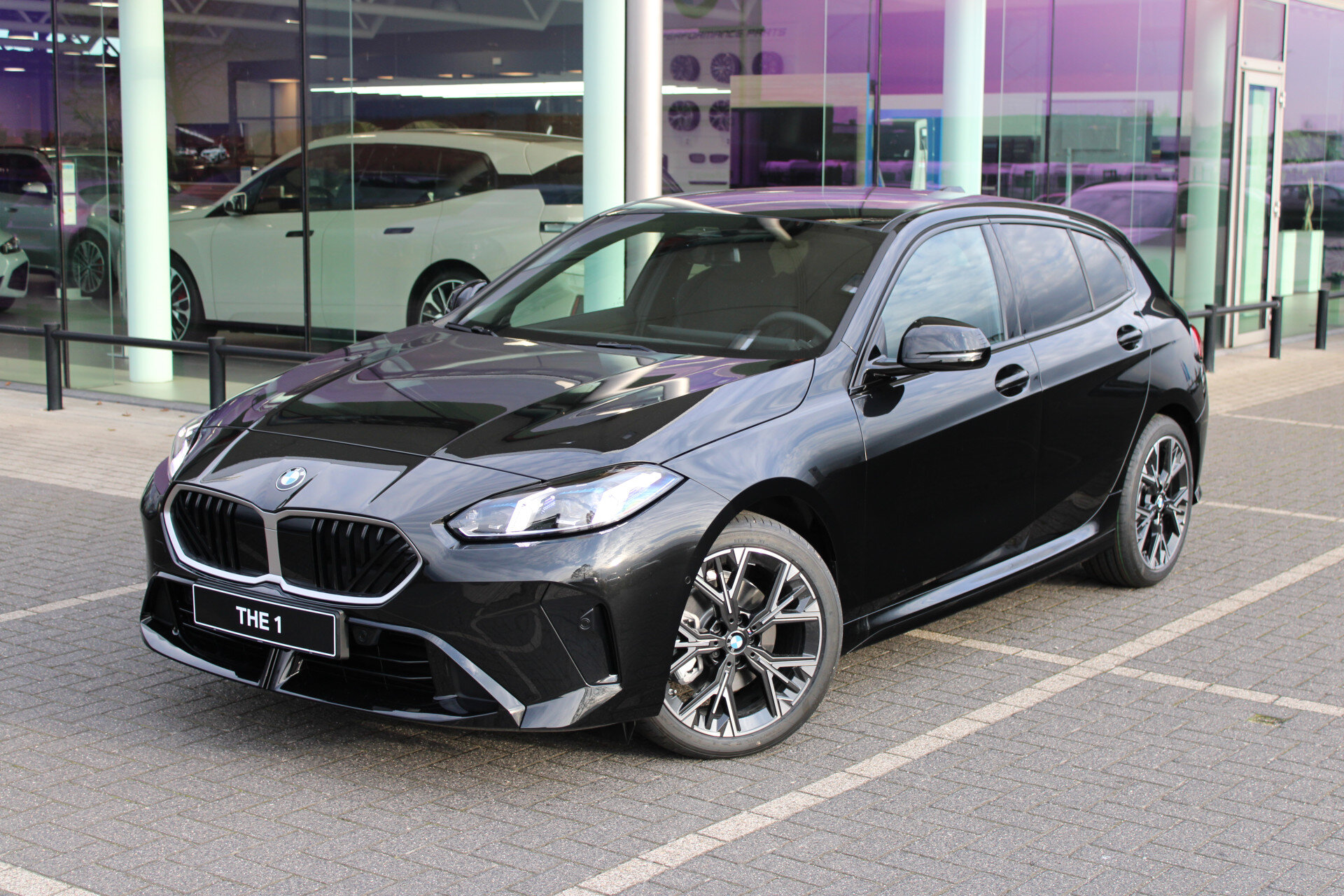 BMW 1 Serie 120 M Sport Automaat - Afbeelding 2