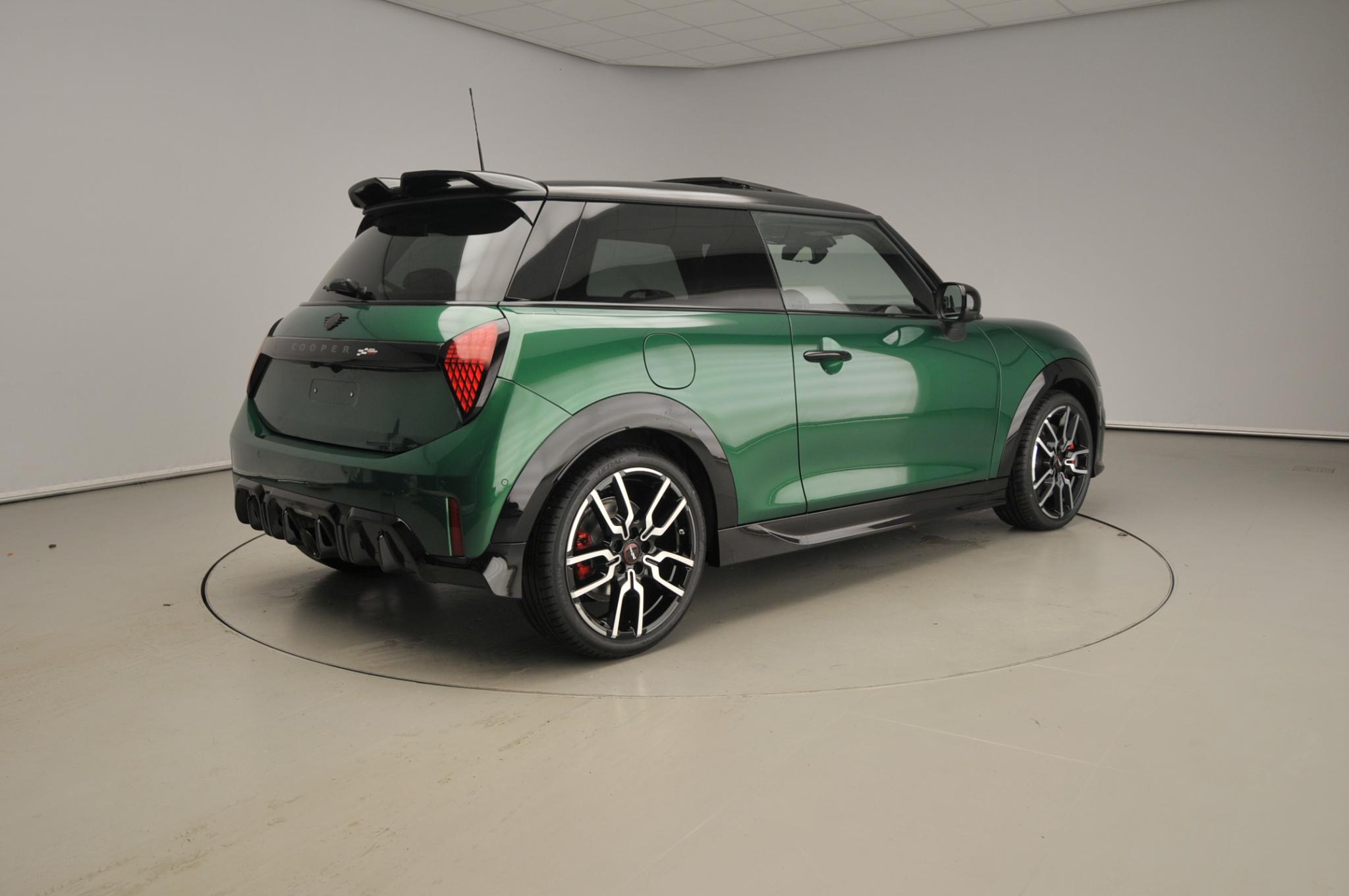 MINI 3-Deurs Cooper JCW - Afbeelding 2