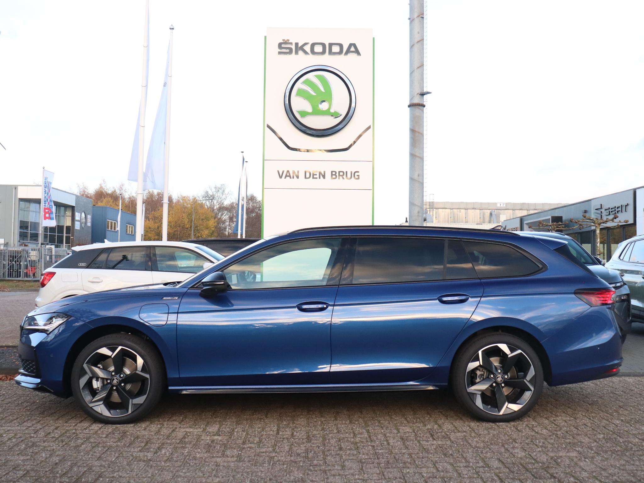 Škoda Superb Combi 1.5 TSI PHEV Sportline Business - Afbeelding 4