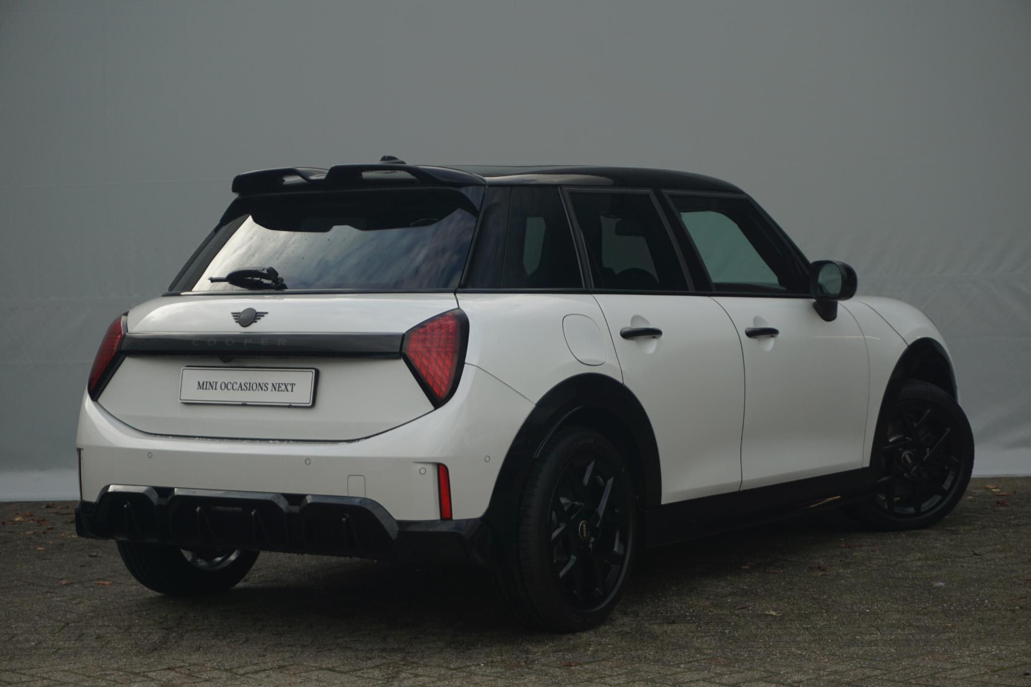 MINI 5-Deurs Cooper - Afbeelding 2