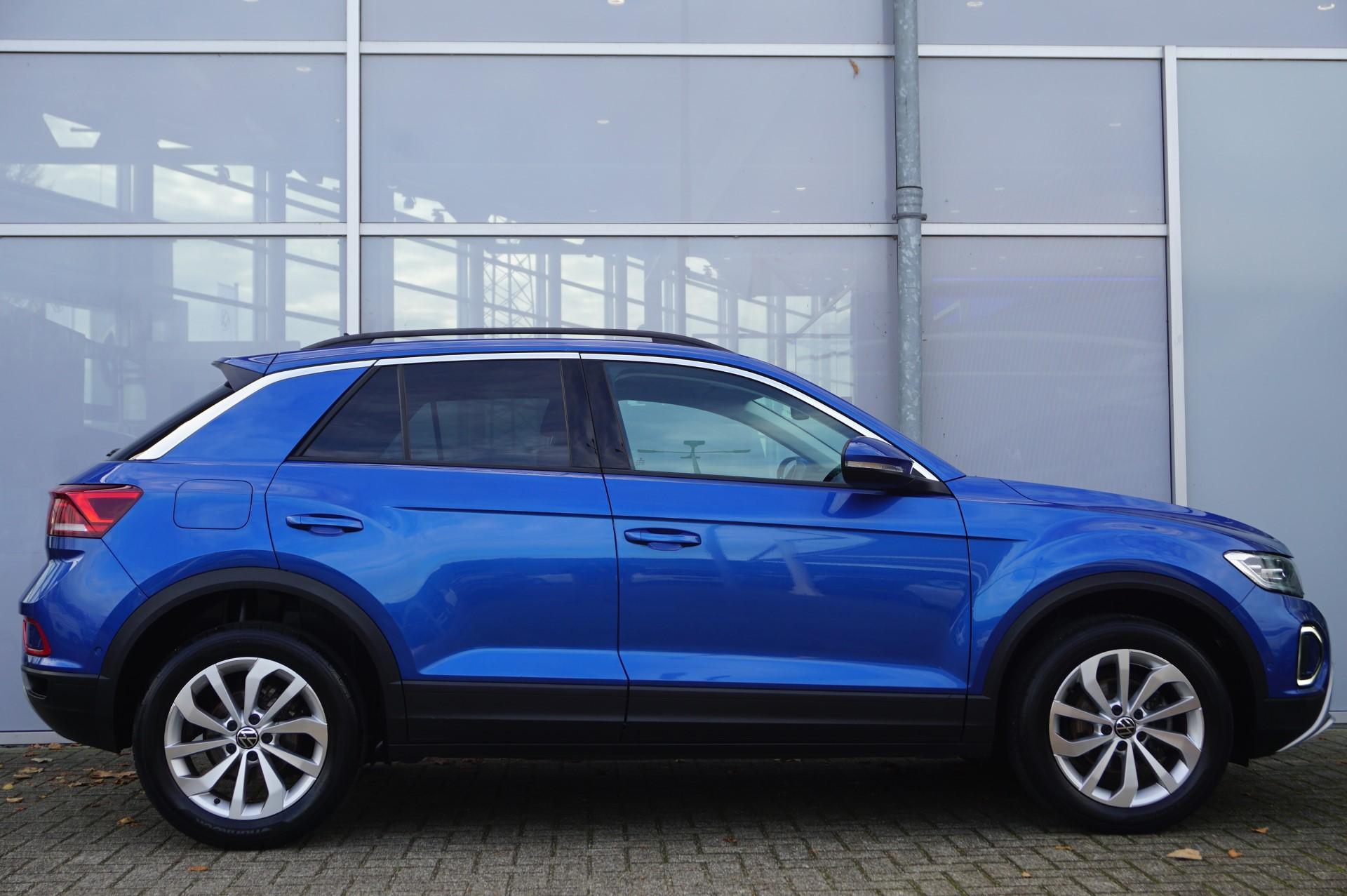 Volkswagen T-Roc 1.5 TSI 150pk DSG Life Edition - Afbeelding 3
