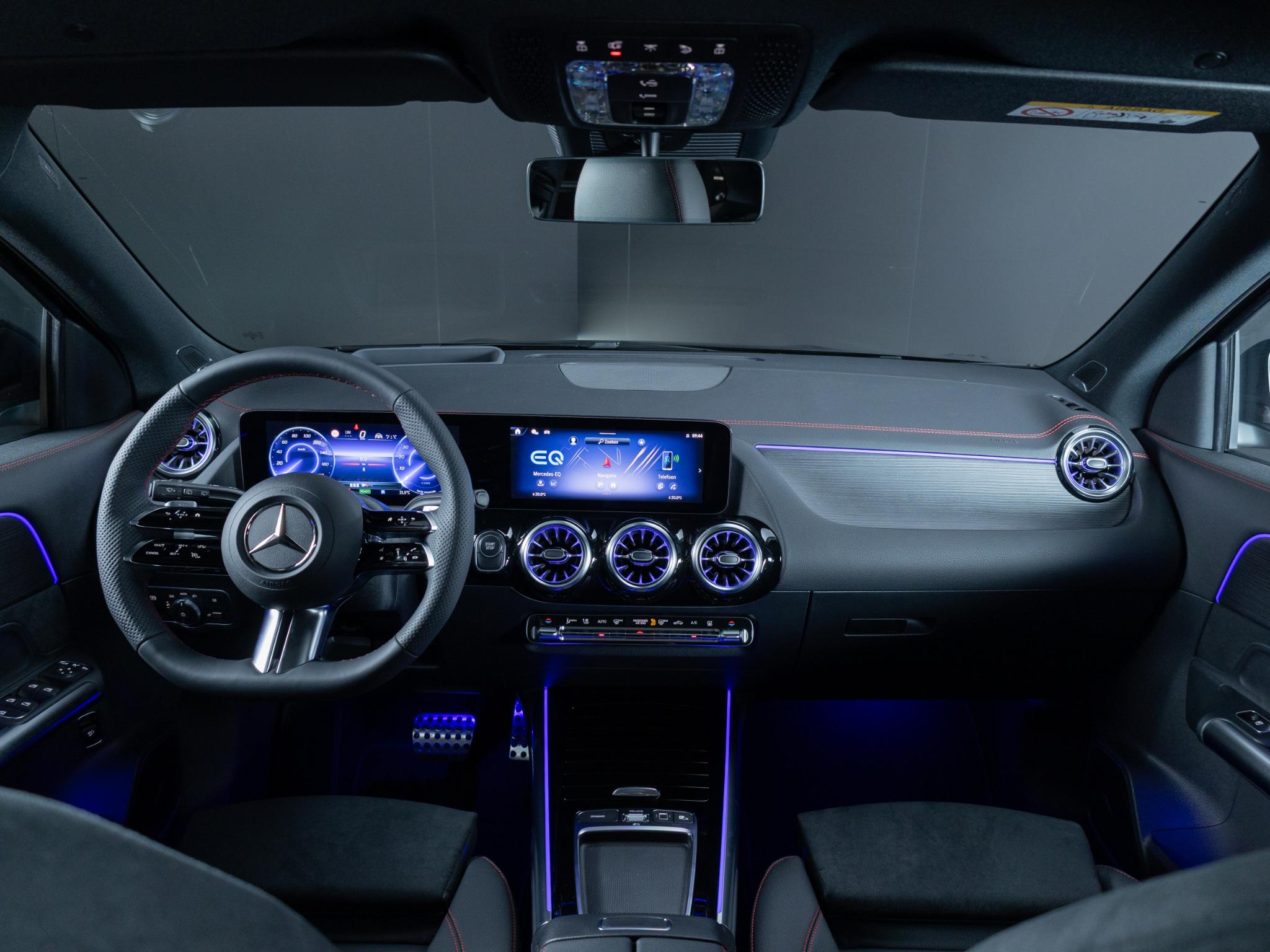 Mercedes-Benz EQA 250+ Business Solution AMG 71 kWh - Afbeelding 3