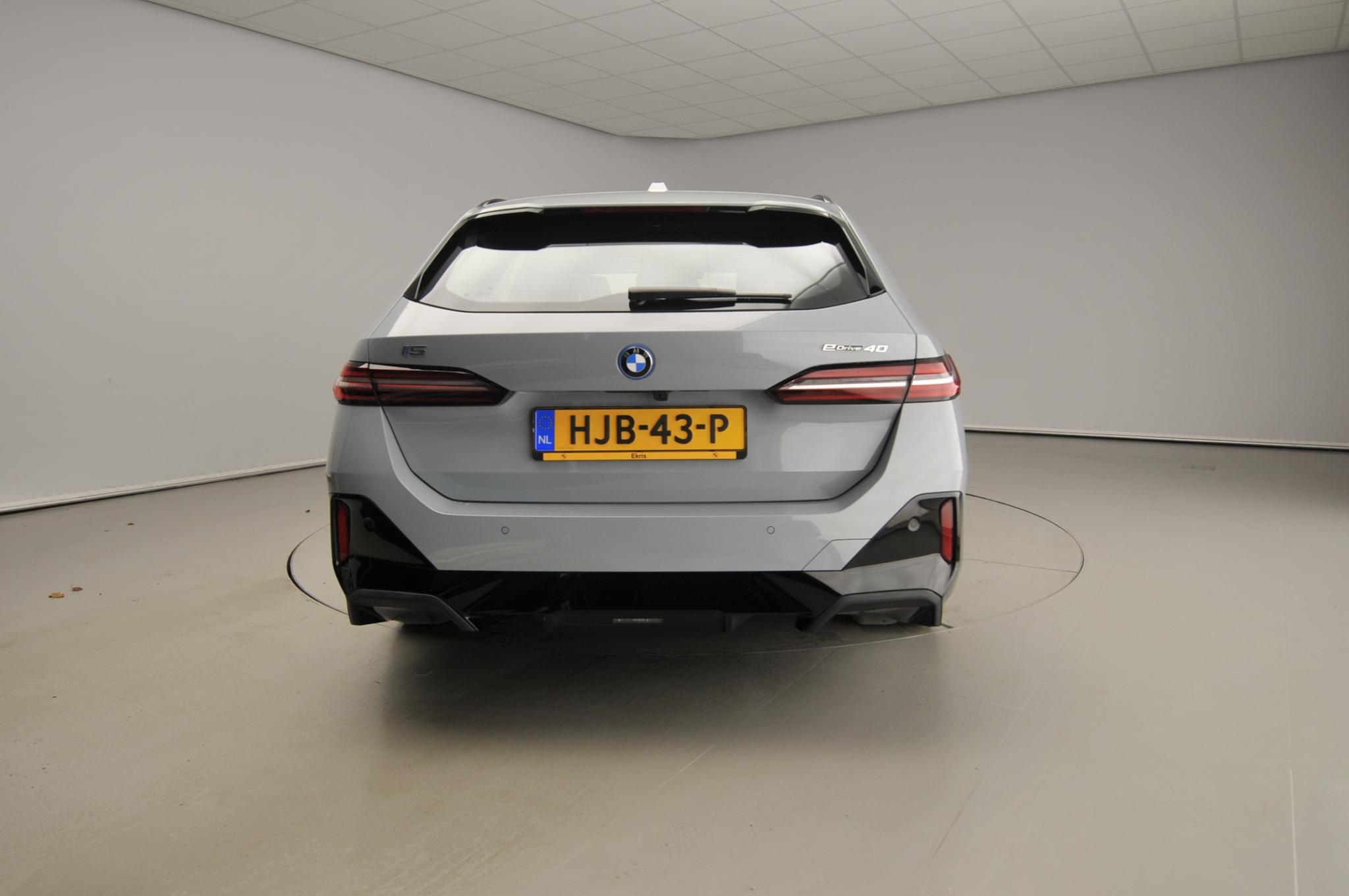 BMW i5 Touring eDrive40 - Afbeelding 3