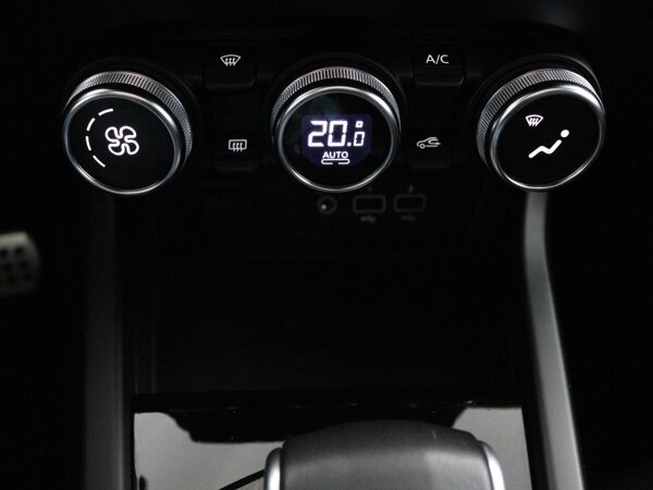 electronic climate controle electronic climate controle