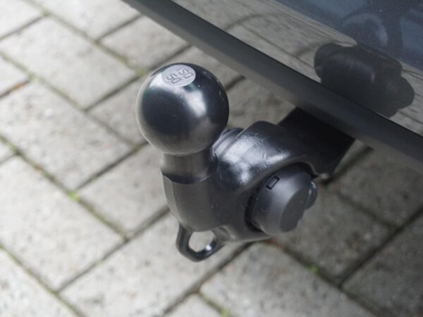 trekhaak uitklapbaar