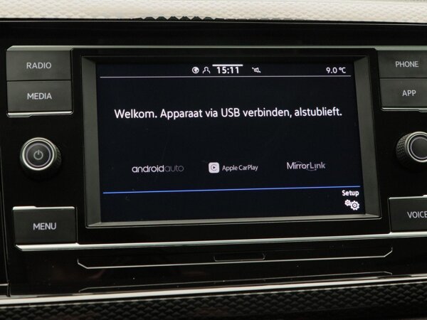 Apple Carplay/Android Auto