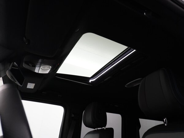 Elektrisch schuifdak in glas Elektrisch schuifdak in glas