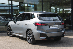 BMW 2 Serie Active Tourer 230e xDrive High Executive M Sport Automaat - Afbeelding 2
