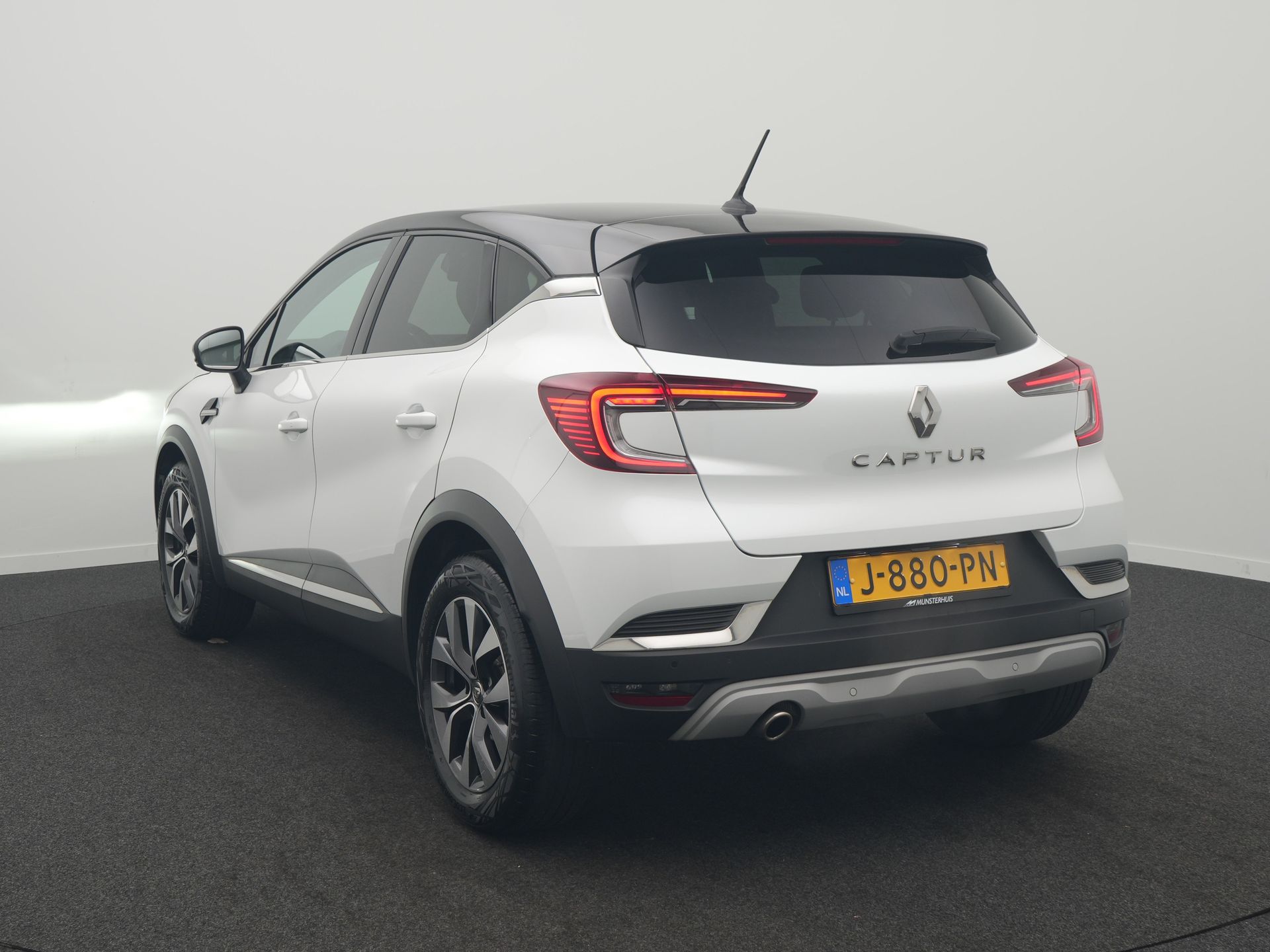 Renault Captur TCe 100 Intens - Occasion Lease vanaf €530 p/m - Afbeelding 4