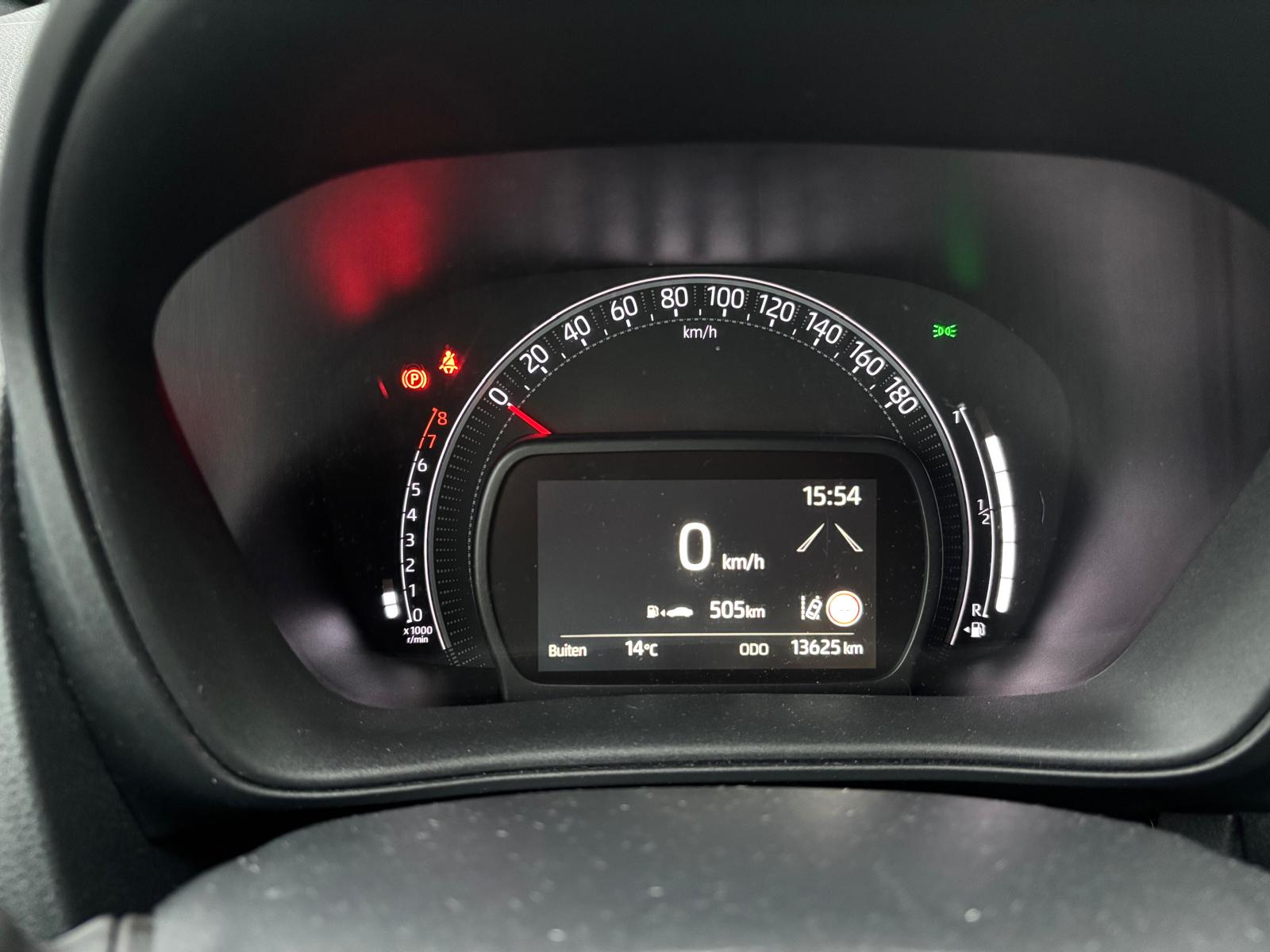 Toyota Aygo X 1.0 VVT-i MT Play Apple Carplay / Android Auto - Afbeelding 3