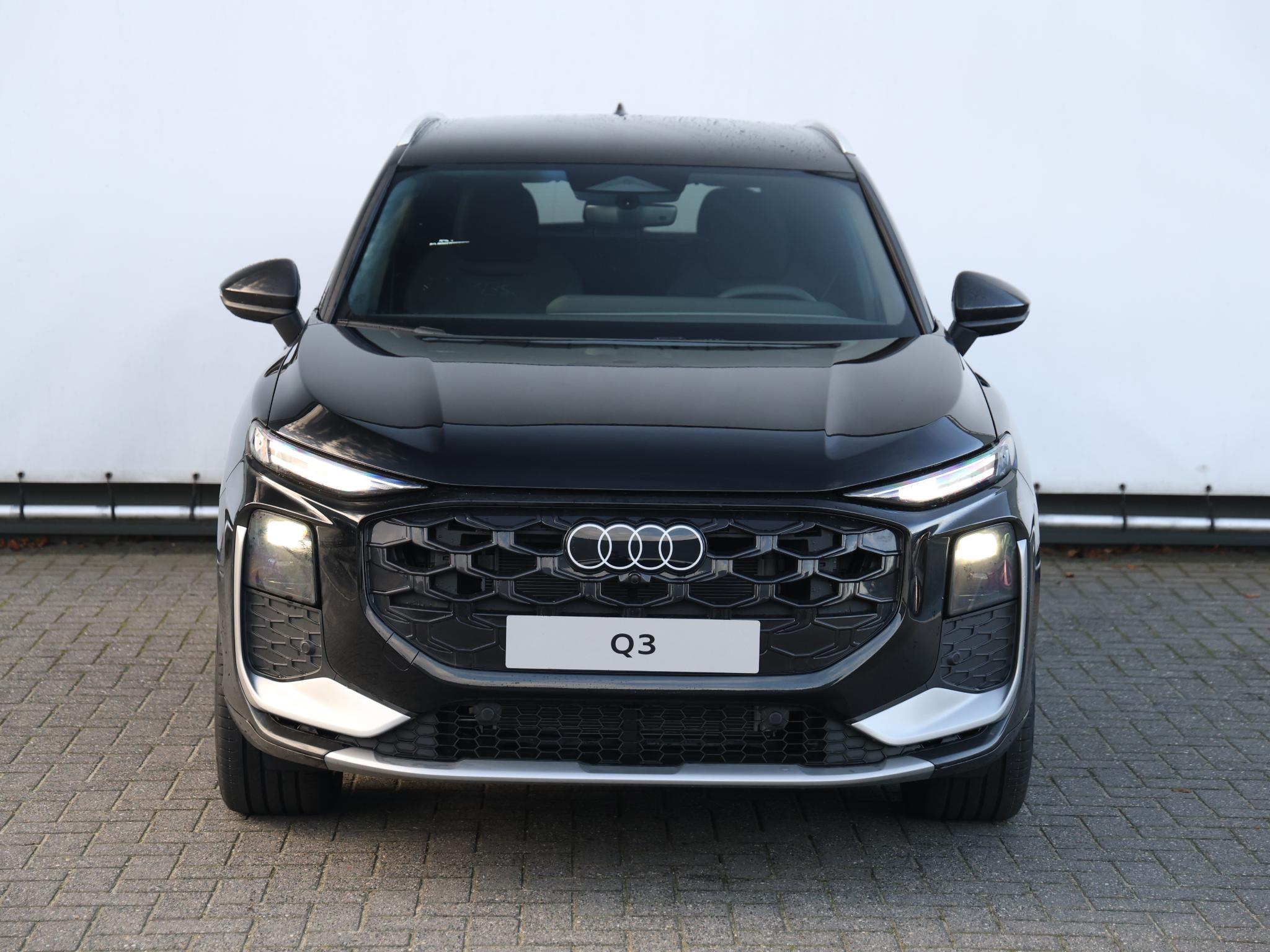 Audi Q3 S edition e-hybrid 200 kW / 272 PK Hatchback - Afbeelding 4