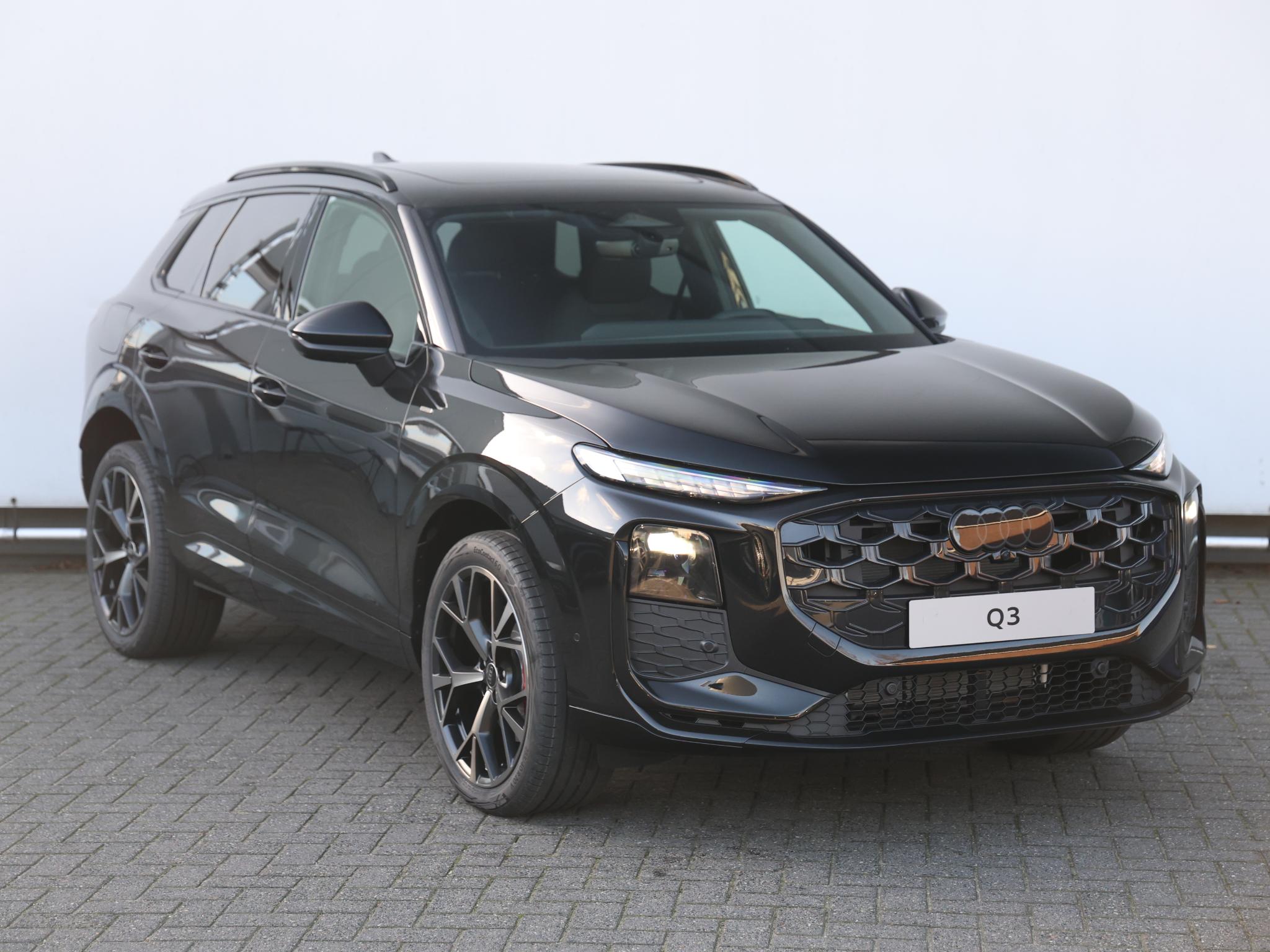 Audi Q3 S edition e-hybrid 200 kW / 272 PK Hatchback - Afbeelding 3