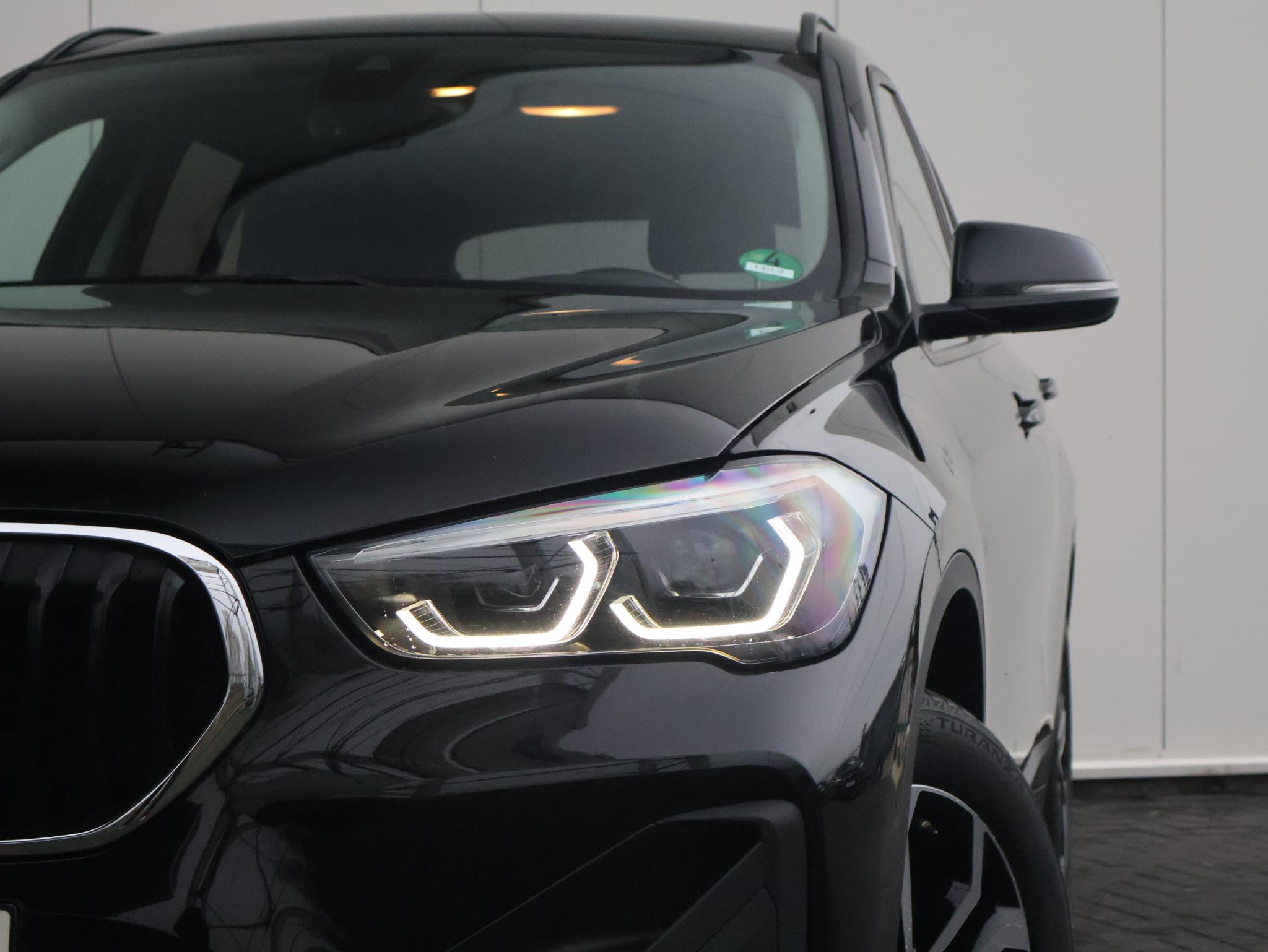 BMW X1 sDrive20i High Executive - Afbeelding 2